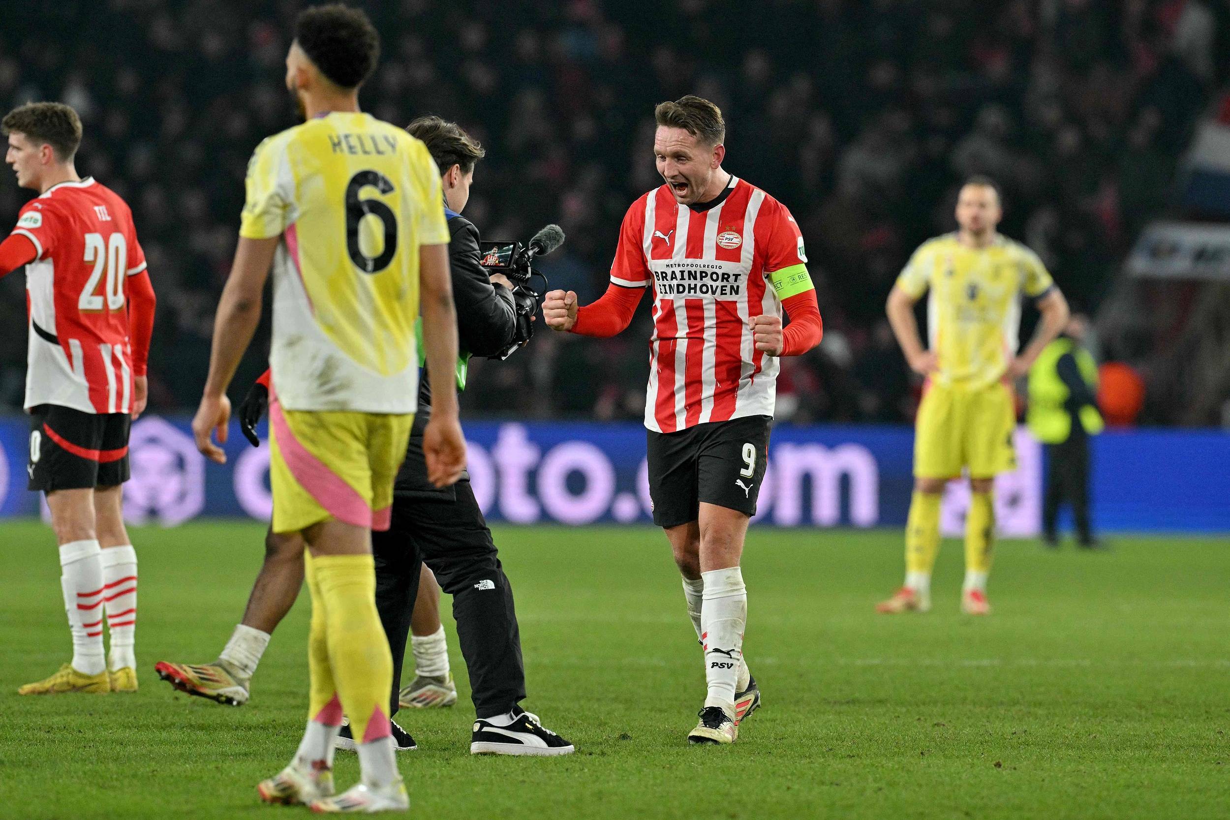 国际比赛日阿贾克斯备战意甲,豪取连胜细节曝光,目标明确,赛季目标并未改变的简单介绍 国际比赛日阿贾克斯备战意甲,豪取连胜细节曝光,目标明确,赛季目标并未改变的简单介绍